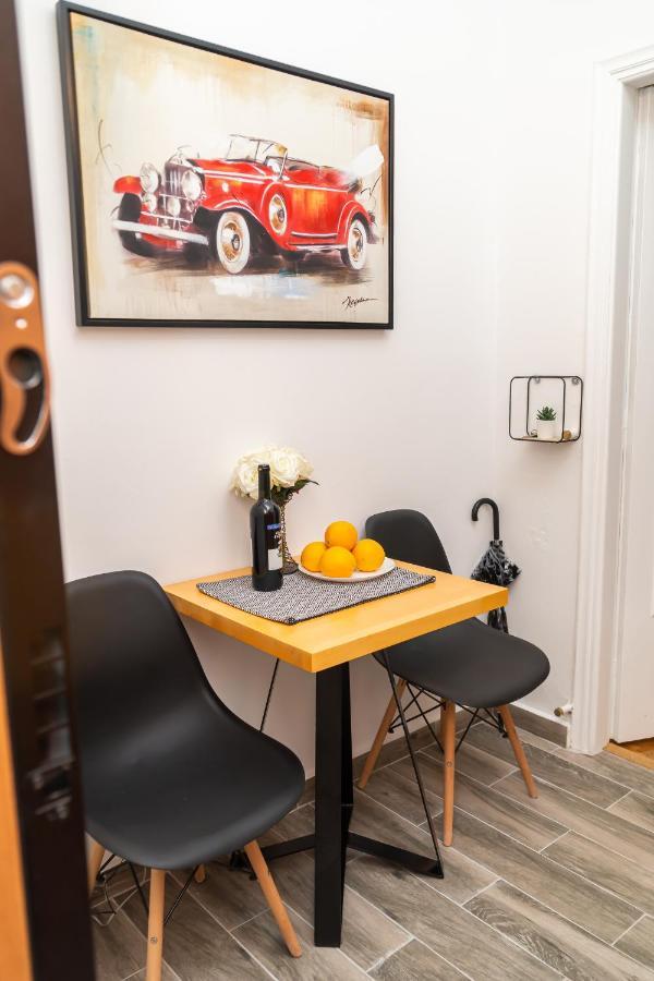 Aristotelous Lux Apartment In Athens Vipgreece ภายนอก รูปภาพ